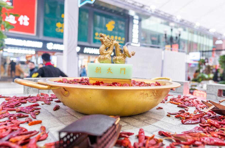 哈密開火鍋加盟店如何經營？怎么管理？