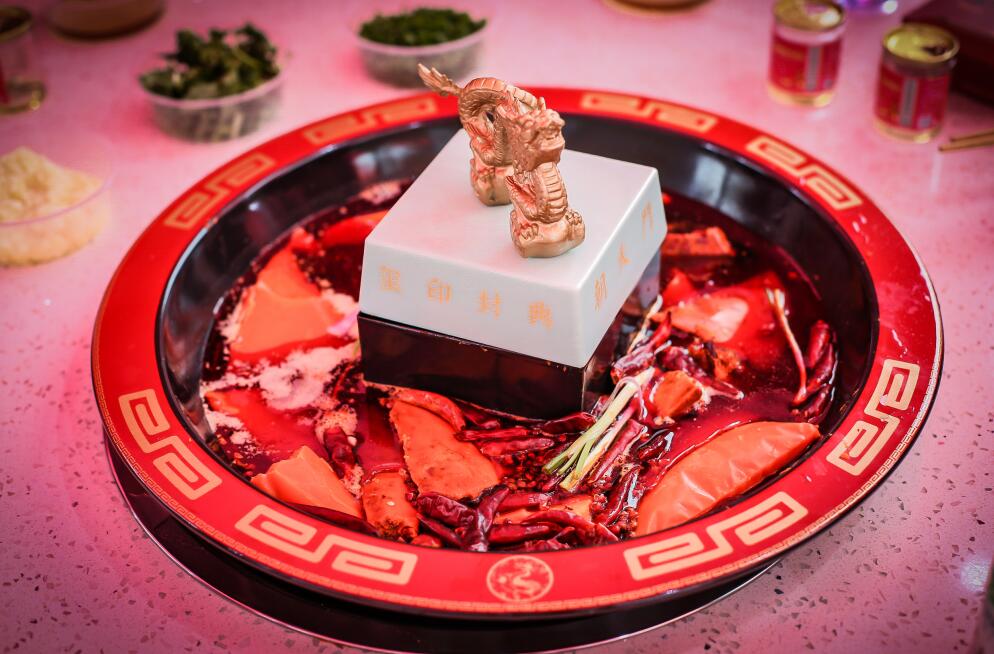 咸寧開火鍋加盟店，如何打造吸睛門頭？