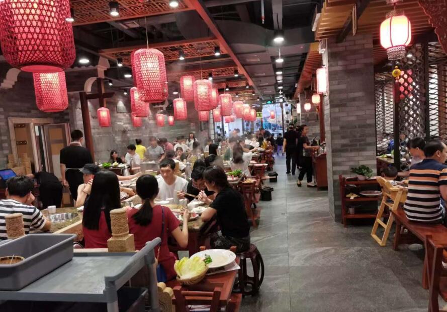 松滋開火鍋加盟店如何經(jīng)營才火？