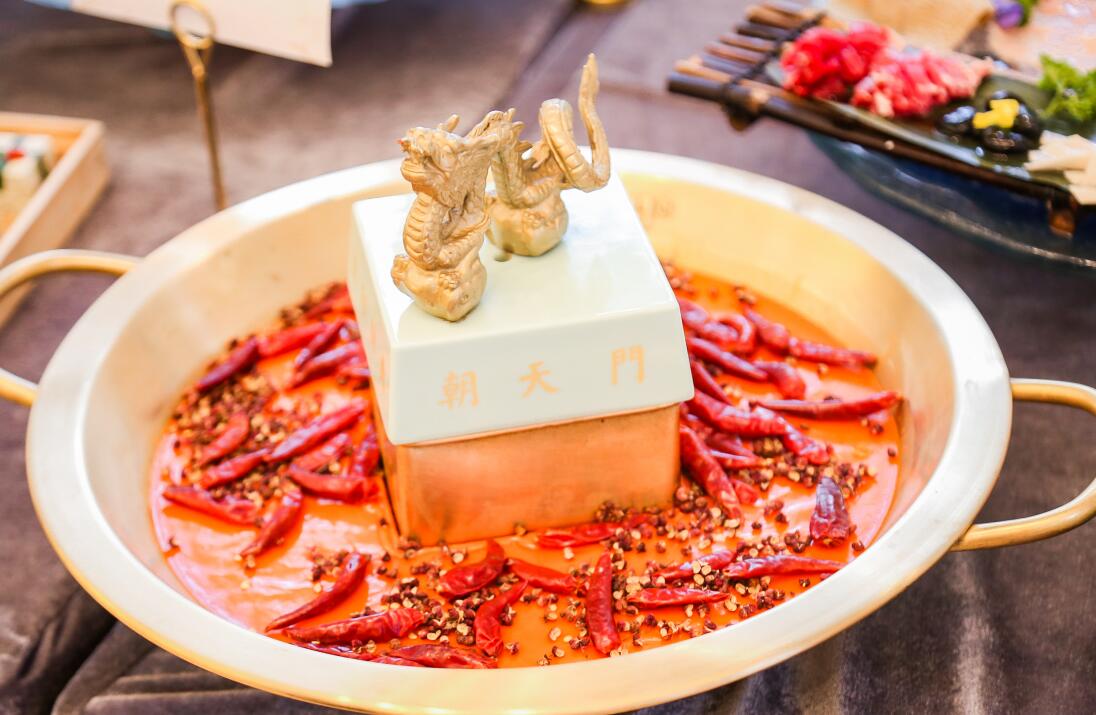 泊頭開火鍋加盟店，怎樣管理前廳和后廚？