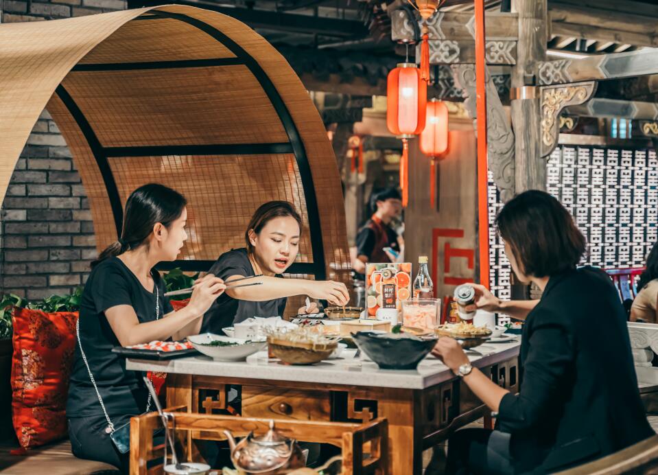 四川火鍋深受歡迎，除了味道外還與這點有關(guān)！