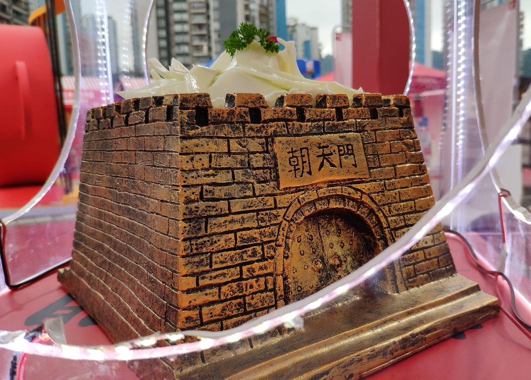 冬季吃什么暖和？鮮香菌湯火鍋滋補身心！